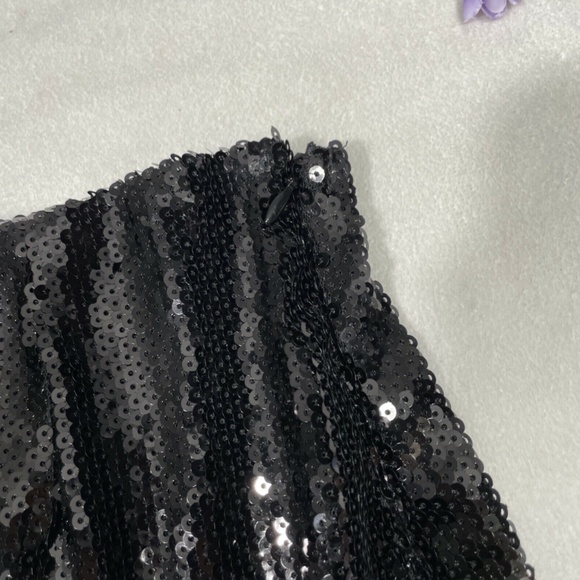 #41 ✨ NWT LF Call me Eden Party Black Sequin Mini Skirt - Picture 9 of 11